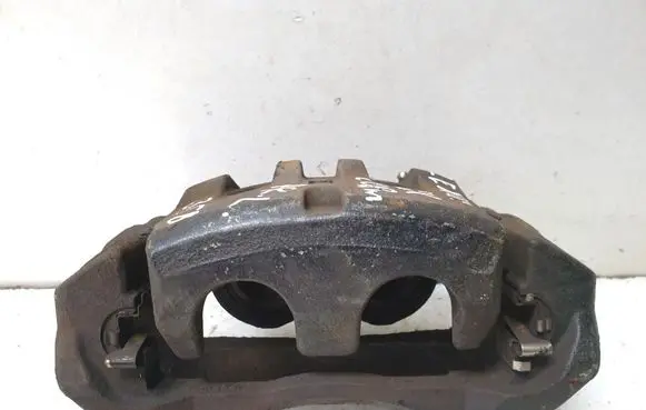 Lexus RX 450H Front brake caliper