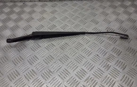 Volvo S80 Front wiper blade arm 9484615
