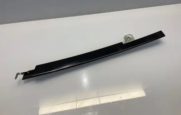 Mercedes-Benz S W221 Rear door windshield rail A2217300219 2217300219