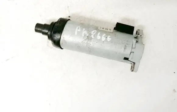BMW X5 E70 Seat adjustment motor 0130002636 p0-12138-01