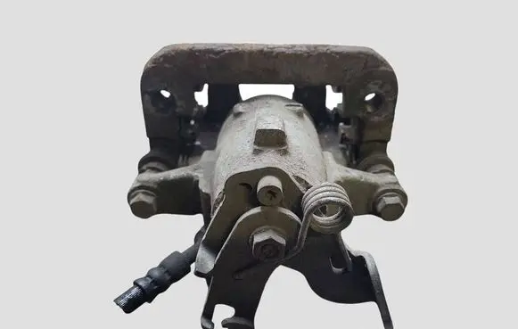 Opel Insignia A Rear brake caliper