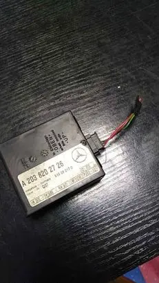 Mercedes-Benz C W203 Alarm control unit/module 2038202726