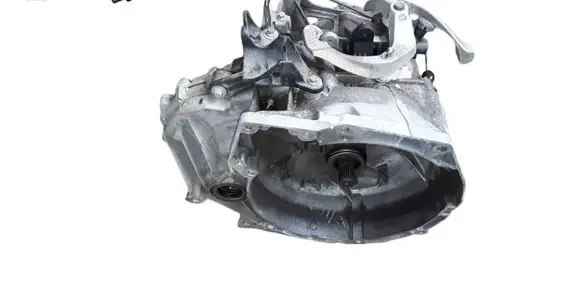 Manual 6 speed gearbox
