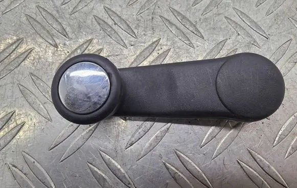 Audi A4 S4 B6 8E 8H Rear door window winding handle 