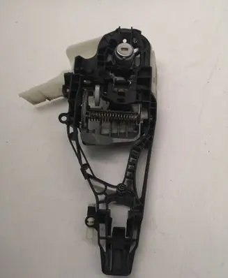 BMW 7 G11 G12 Front door exterior handle/bracket 7387862