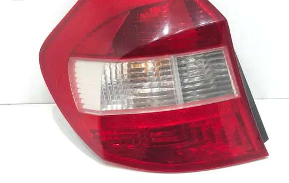 BMW 1 E81 E87 Rear/tail lights 6924501