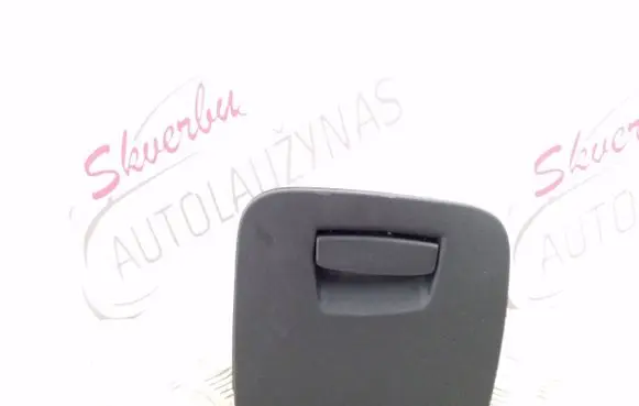 BMW 5 G30 G31 Glove box 6997929 83202206 11112017