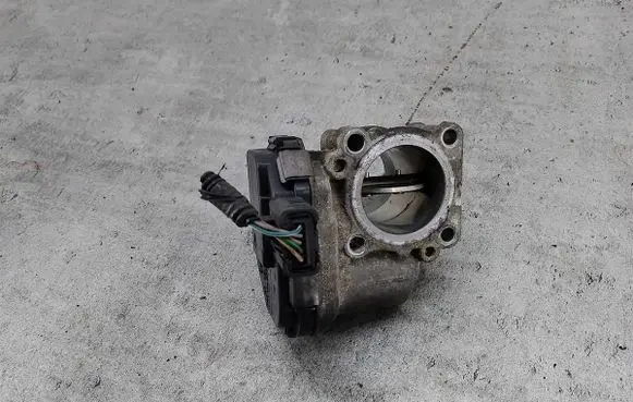 Ford Focus Throttle body valve 9673534480