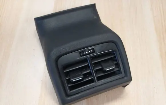 Seat Leon (5F) Rear air vent grill 5F0863289
