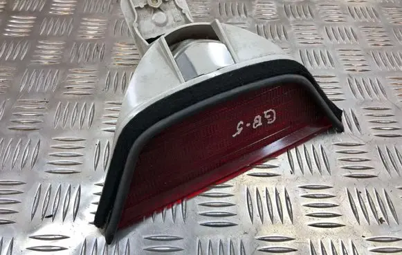 BMW 5 E39 Third/center stoplight 178653 178753