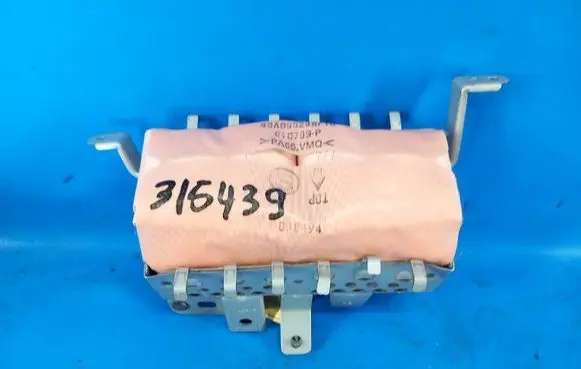 Mazda 3 II Passenger airbag BBM457K50B