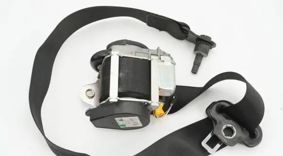 Mercedes-Benz B W245 Front seatbelt 1698608485 6047613B