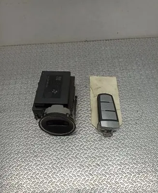 Volkswagen PASSAT B6 Ignition lock 3C0905843Q 33303301 12401801480180