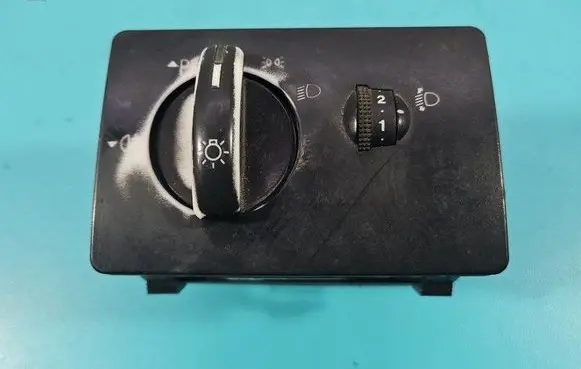 Light switch