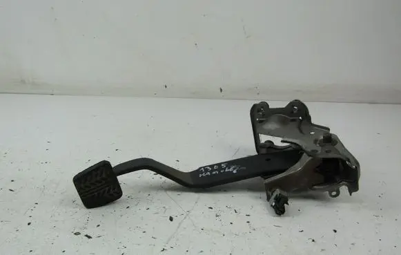 Mazda Premacy Brake pedal 