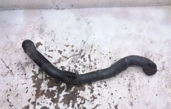 Mercedes-Benz A W169 Intercooler hose/pipe A1695200301