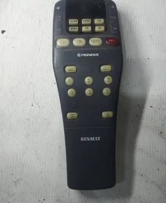 Head unit multimedia control