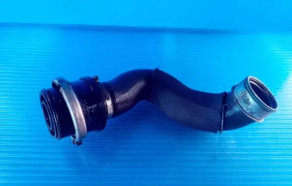 Mercedes-Benz B W245 Intercooler hose/pipe A1695280482Q3