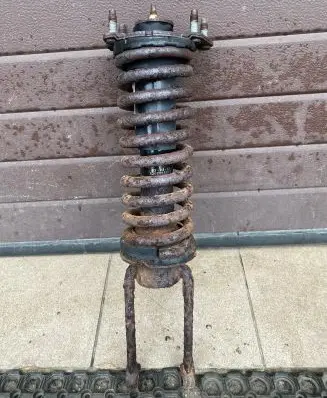 Jeep Cherokee III KJ Front shock absorber with coil spring 52088650AE 032402