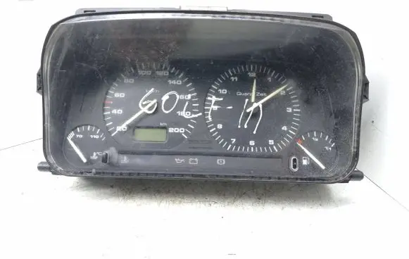 Volkswagen Golf III Speedometer (instrument cluster)