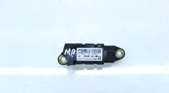 Mercedes-Benz E W211 Airbag deployment crash/impact sensor 0018209126
