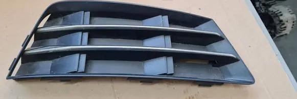 Audi A4 S4 B9 Front bumper lower grill 8W0807682R