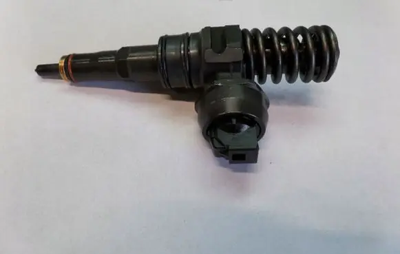 Audi A2 Fuel injector 045130073TA2