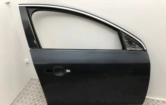 Volvo S60 Front door