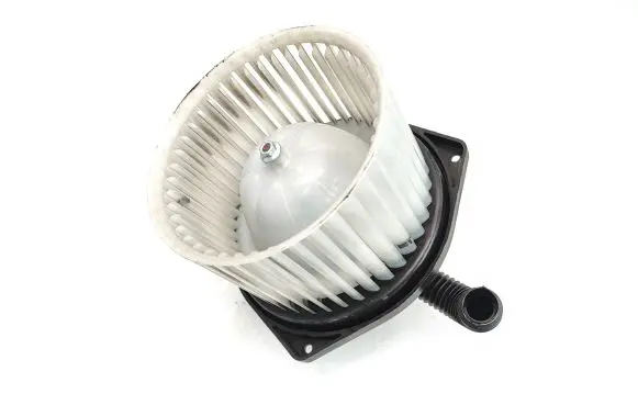 Suzuki Grand Vitara II Heater fan/blower