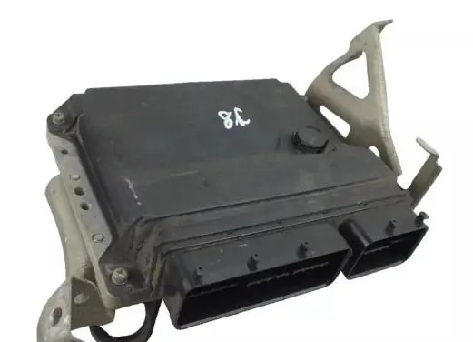 Toyota Auris 150 Engine control unit/module 8966102E71