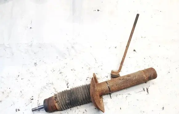 Peugeot Partner Front shock absorber/damper 9626