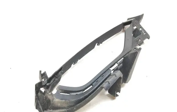 Volvo S90, V90 Front bumper mounting bracket 31383905