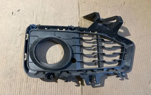 BMW 4 F32 F33 Front bumper lower grill 51118054507
