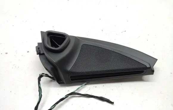 Mercedes-Benz ML W164 Front door speaker cover trim A1647201670 302058 A2118200202