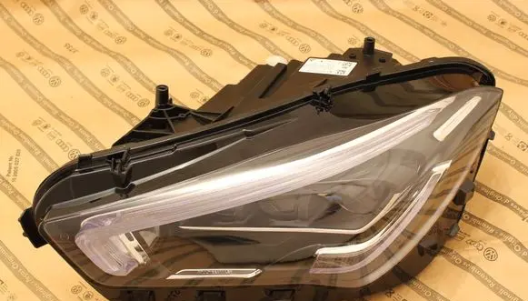 Mercedes-Benz CLA C118 X118 Headlight/headlamp A1189068900