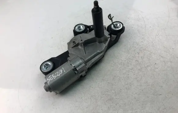 Volvo V50 Wiper motor 30699261