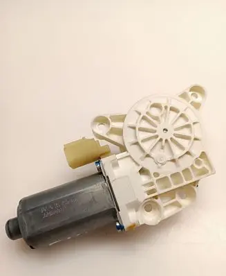 Chrysler Grand Voyager V Front door window regulator motor 0130821470 3015588D