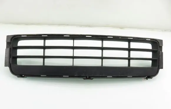Suzuki SX4 Front bumper lower grill 7172179J0