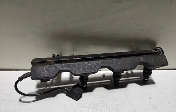 BMW 3 E36 Fuel main line pipe 1727234 D3762FA