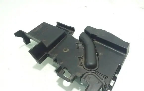 Volkswagen Touareg I Fuse box cover 7L0937555A