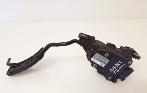 Renault Laguna II Accelerator throttle pedal 8200002905 6PV00811902