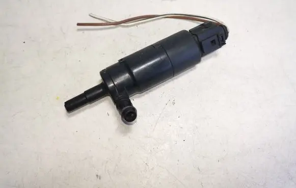 Audi A6 S6 C6 4F Headlight washer pump 3B7955681