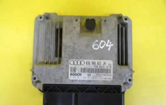 Audi A3 S3 8P Engine control unit/module 03G906021JH 0281013608