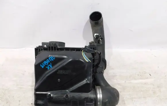 Subaru XV I Air filter box