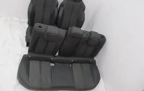 Peugeot 2008 II Seat set