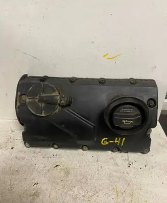 Skoda Octavia Mk2 (1Z) Rocker cam cover 038103469AD