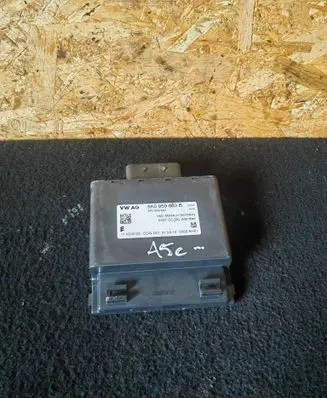 Audi A5 8T 8F Voltage converter/converter module 8K0959663B