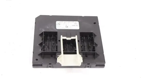 Volkswagen Golf VIII Other control units/modules 5WA937086CN