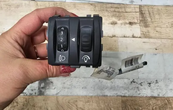 Renault Scenic II - Grand scenic II Headlight level height control switch 8200121805B 88020005 08802012