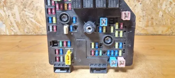 Opel Antara Fuse module 95031450 0032 10K26